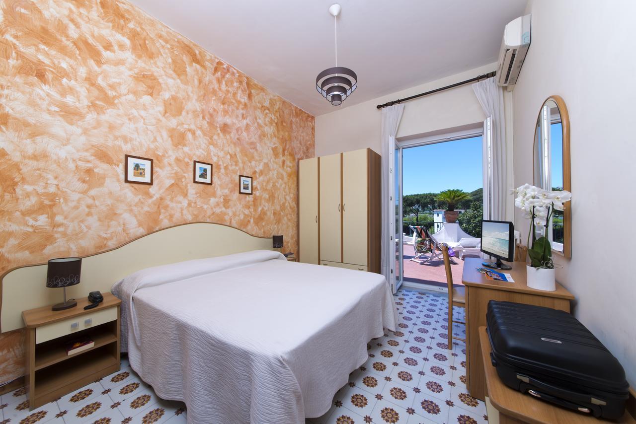 Hotel Casa Di Meglio Ischia Eksteriør bilde