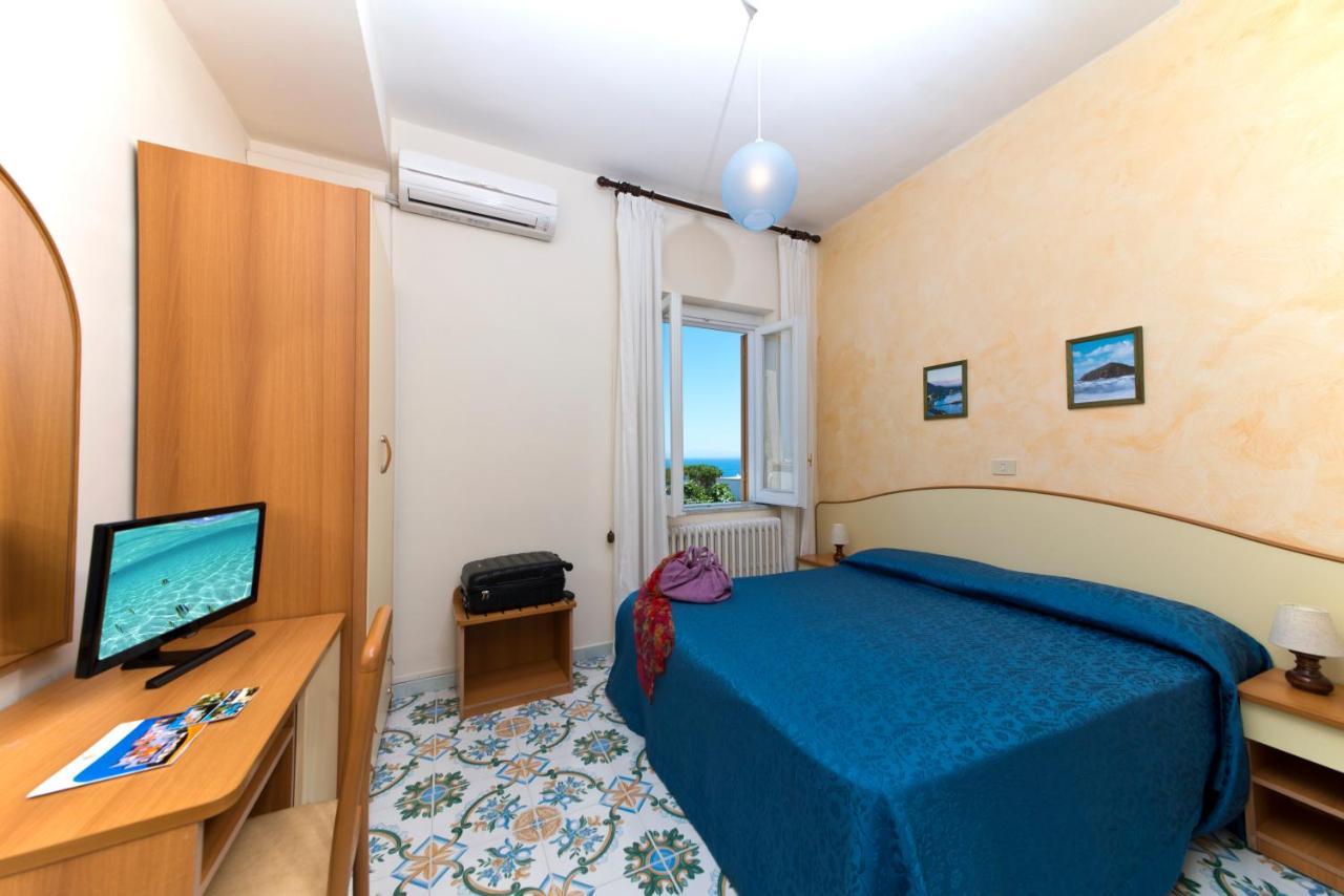 Hotel Casa Di Meglio Ischia Eksteriør bilde